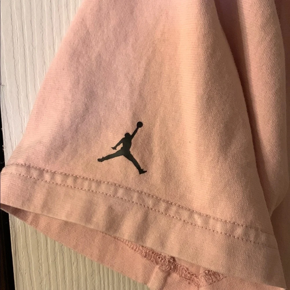 Michael Jordan Shirt (BIN M)